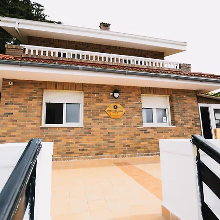 Maison d'hôtes Surf House Loredo