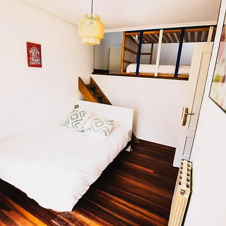 Surf House Loredo