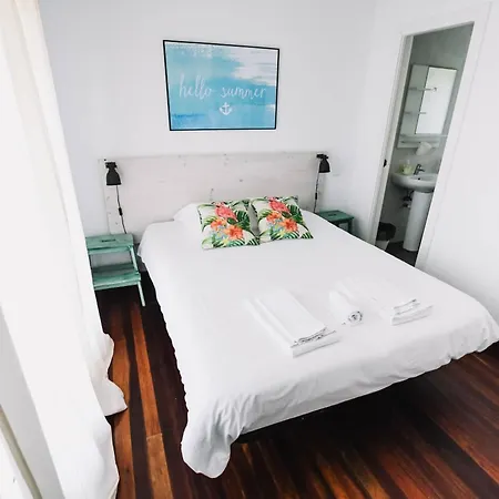 Surf House Loredo