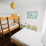 Surf House Guest house Loredo