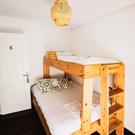Surf House Pensjonat *