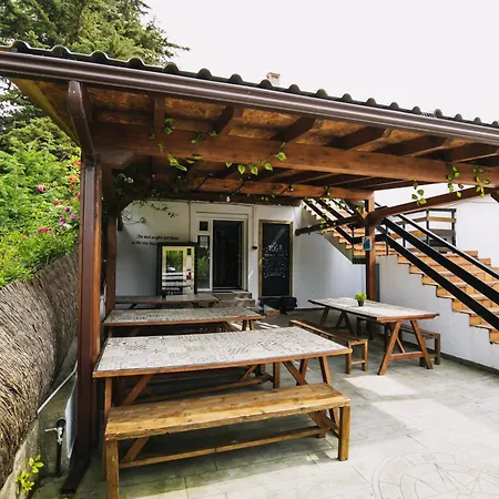 Surf House * Loredo