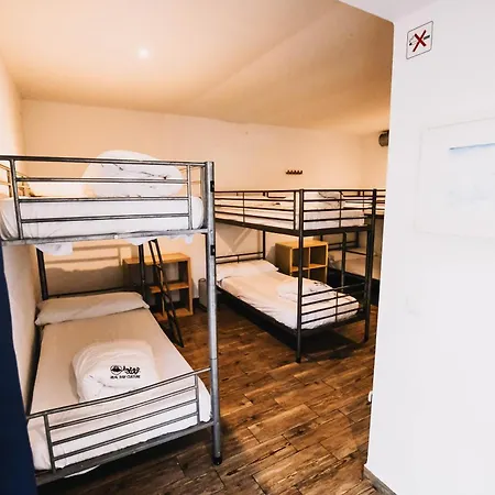 Surf House Vendégház